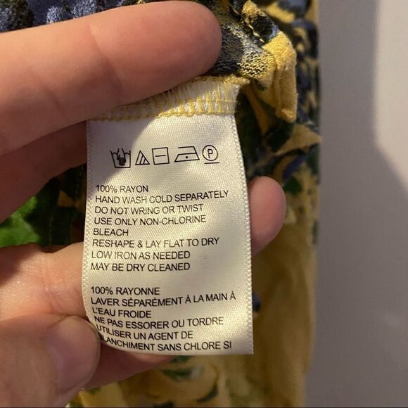 Urban Outfitters small floral long sleeve ruffle crop 90’s inspired vneck boho - Picture 5 of 6